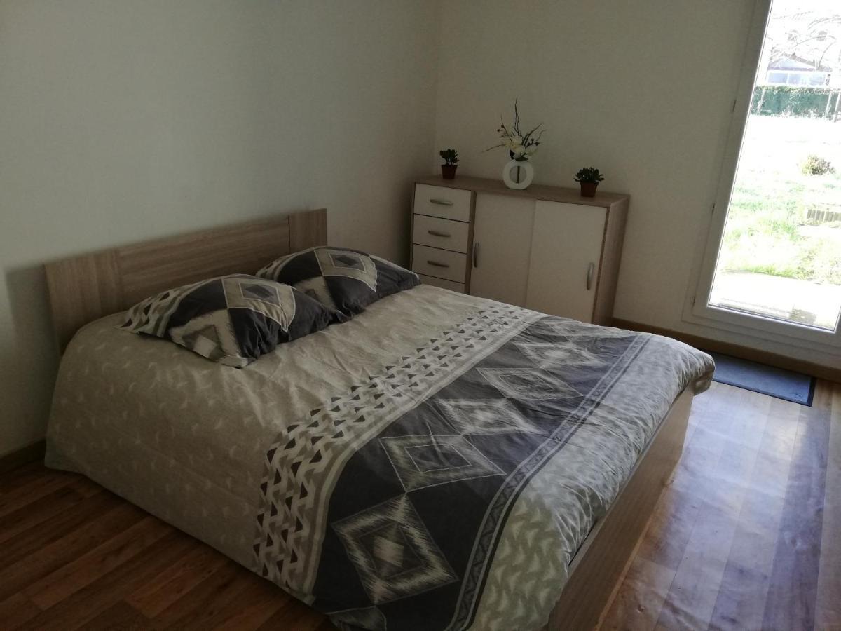 Gauriac Belle Demeure Avec Espaces Verts מראה חיצוני תמונה
